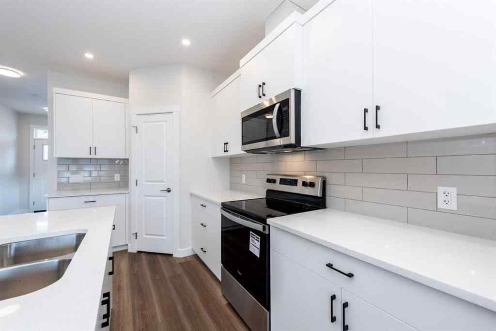 MLS® A2249080 - 1139 Chinook Winds Circle SW in Chinook Gate Airdrie, Residential