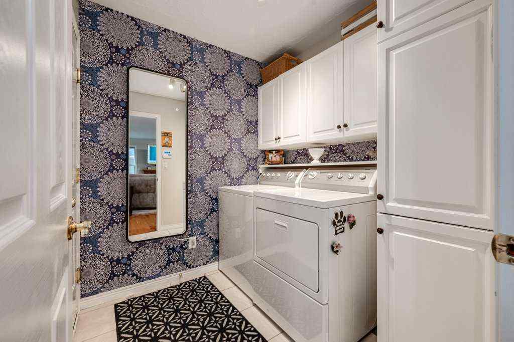 MLS® A2249089 - 13 Dillon Close  in Devonshire Red Deer, Residential