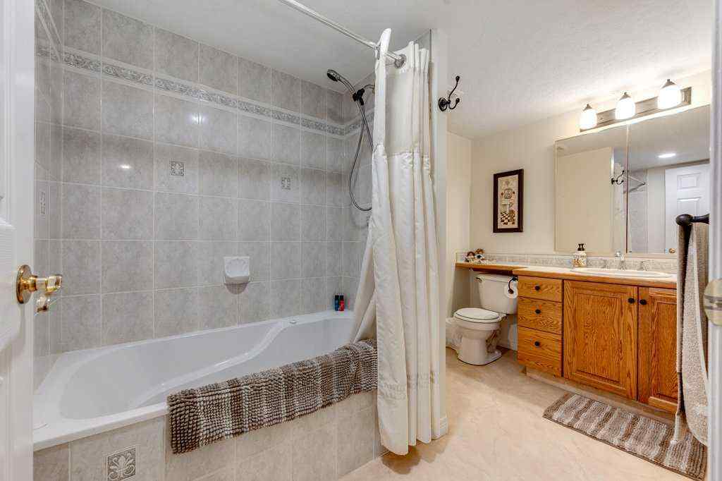 MLS® A2249089 - 13 Dillon Close  in Devonshire Red Deer, Residential