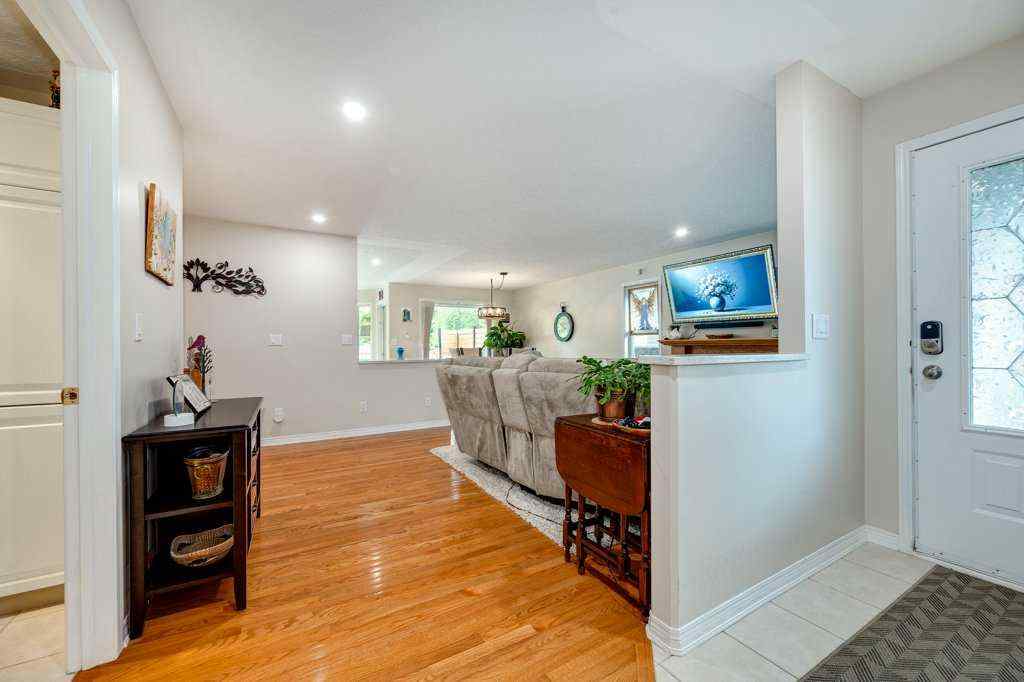 MLS® A2249089 - 13 Dillon Close  in Devonshire Red Deer, Residential
