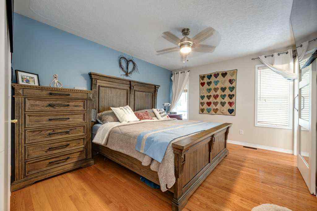 MLS® A2249089 - 13 Dillon Close  in Devonshire Red Deer, Residential