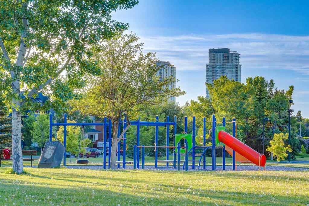 MLS® A2249094 - Unit #404 2702 17 Avenue SW in Shaganappi Calgary, Residential