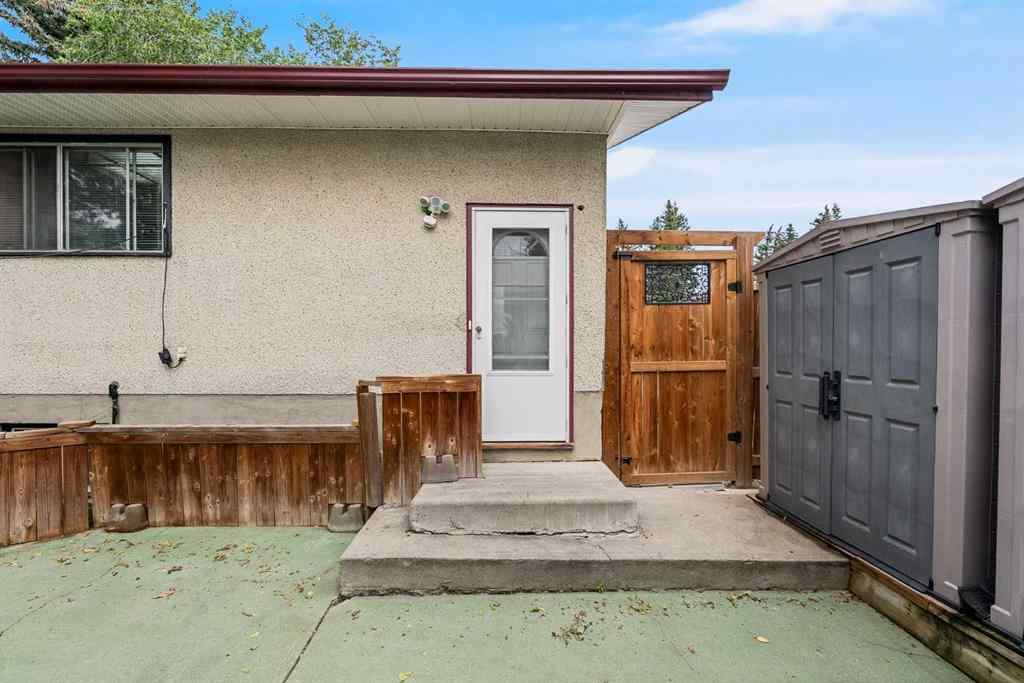 MLS® A2249098 - 6407 Dalton Drive NW in Dalhousie Calgary, Residential