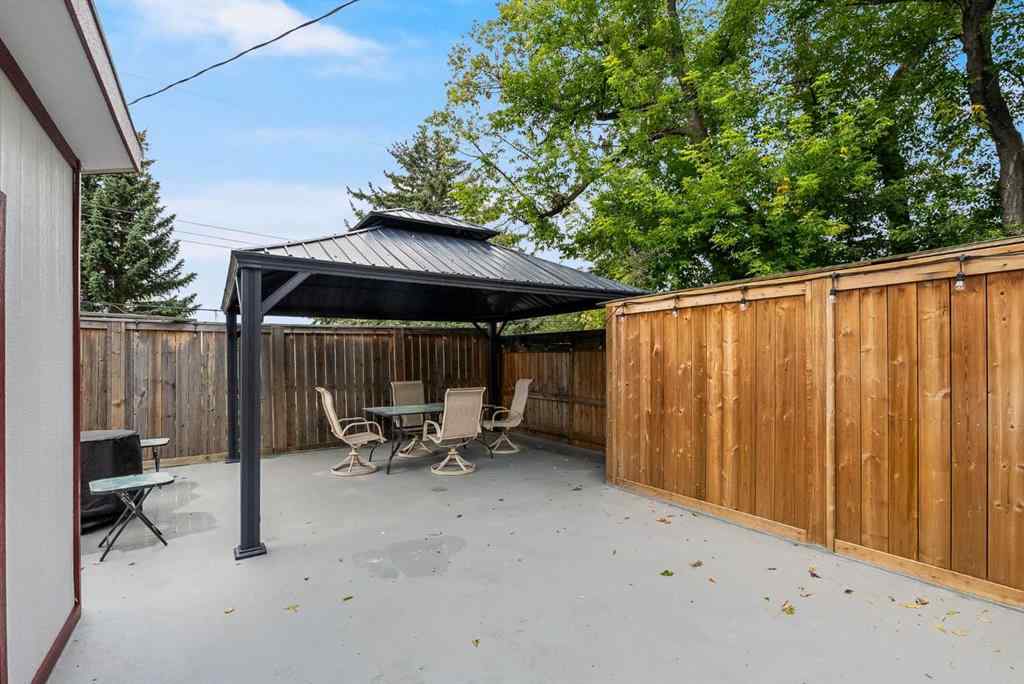 MLS® A2249098 - 6407 Dalton Drive NW in Dalhousie Calgary, Residential