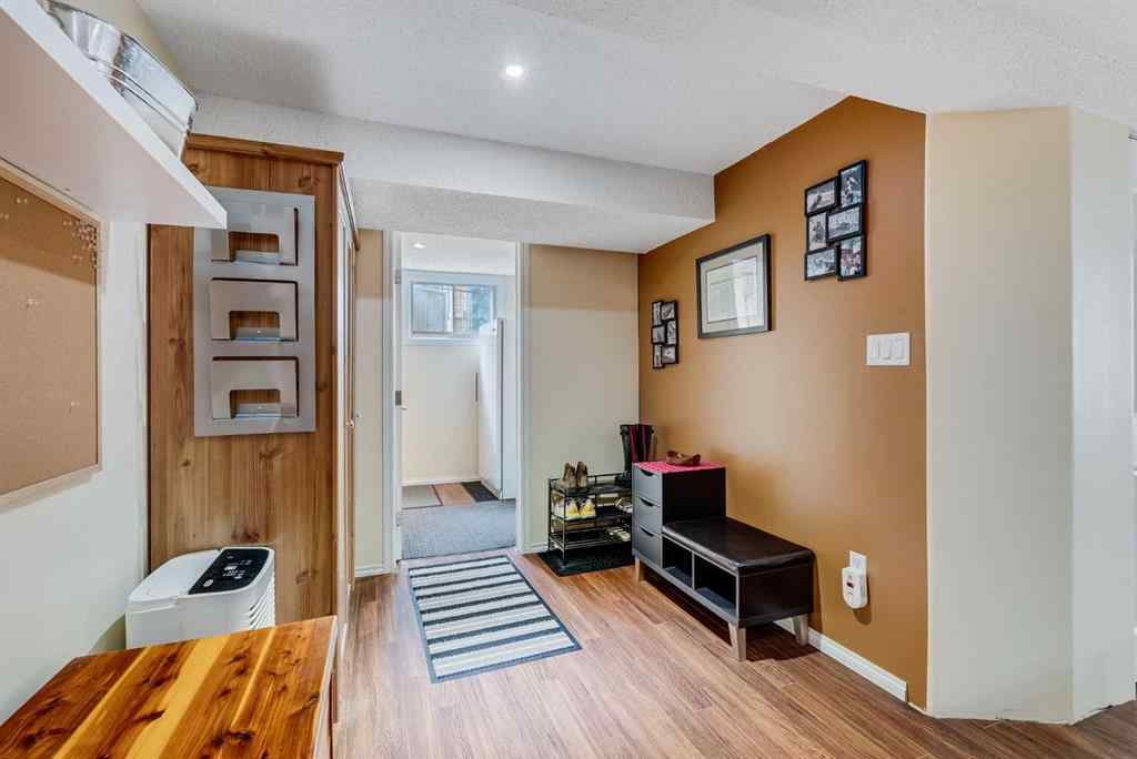 MLS® A2249098 - 6407 Dalton Drive NW in Dalhousie Calgary, Residential