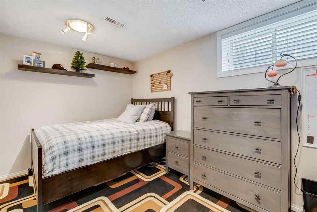 MLS® A2249098 - 6407 Dalton Drive NW in Dalhousie Calgary, Residential