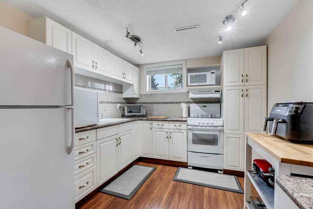 MLS® A2249098 - 6407 Dalton Drive NW in Dalhousie Calgary, Residential