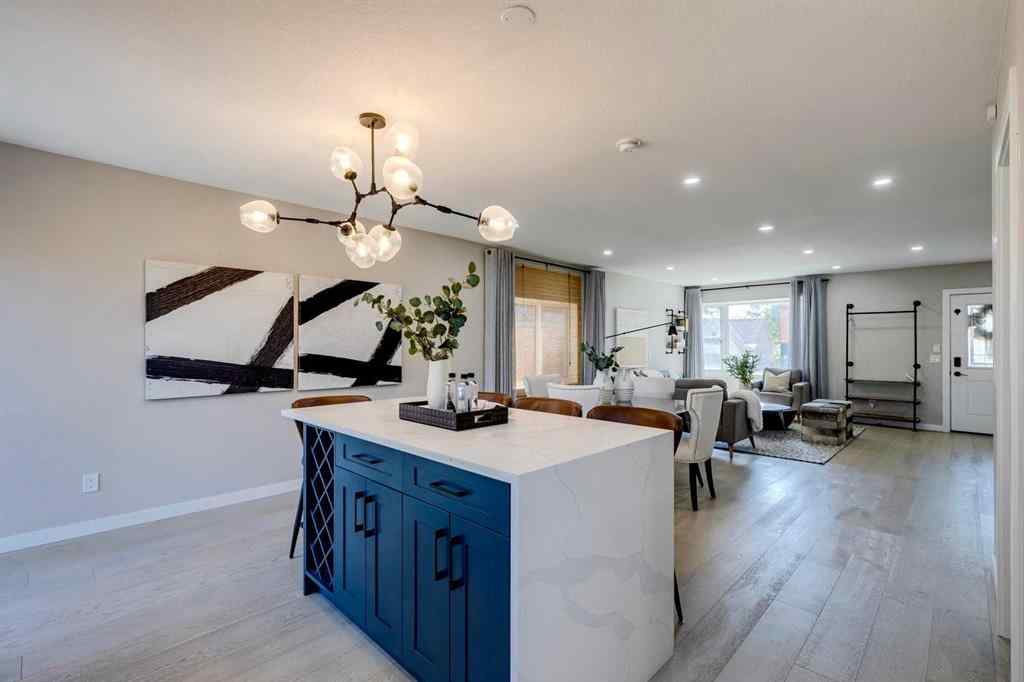 MLS® A2249100 - 232 15 Avenue NW in Crescent Heights Calgary, Residential