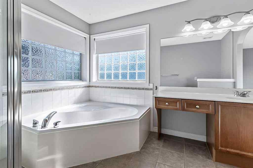 MLS® A2249101 - 287 Crystal Shores Drive  in Crystal Shores Okotoks, Residential