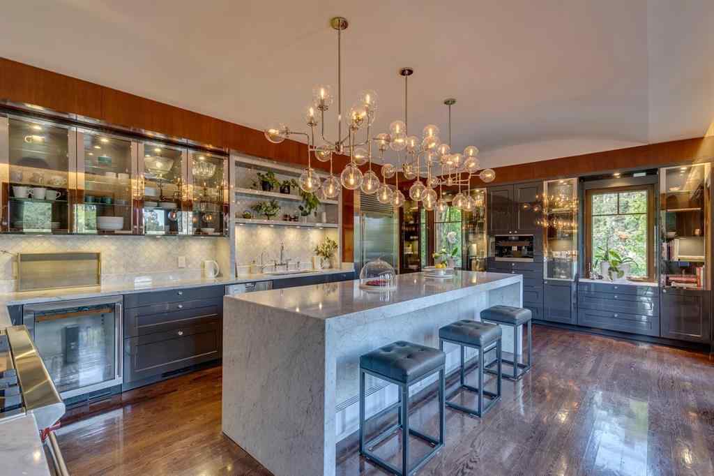 MLS® A2249102 - 930 Prospect Avenue SW in Upper Mount Royal Calgary, Residential