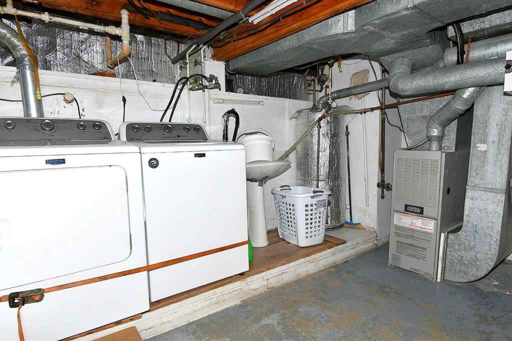 MLS® A2249105 - 127 2 Street E in Central Brooks, Residential