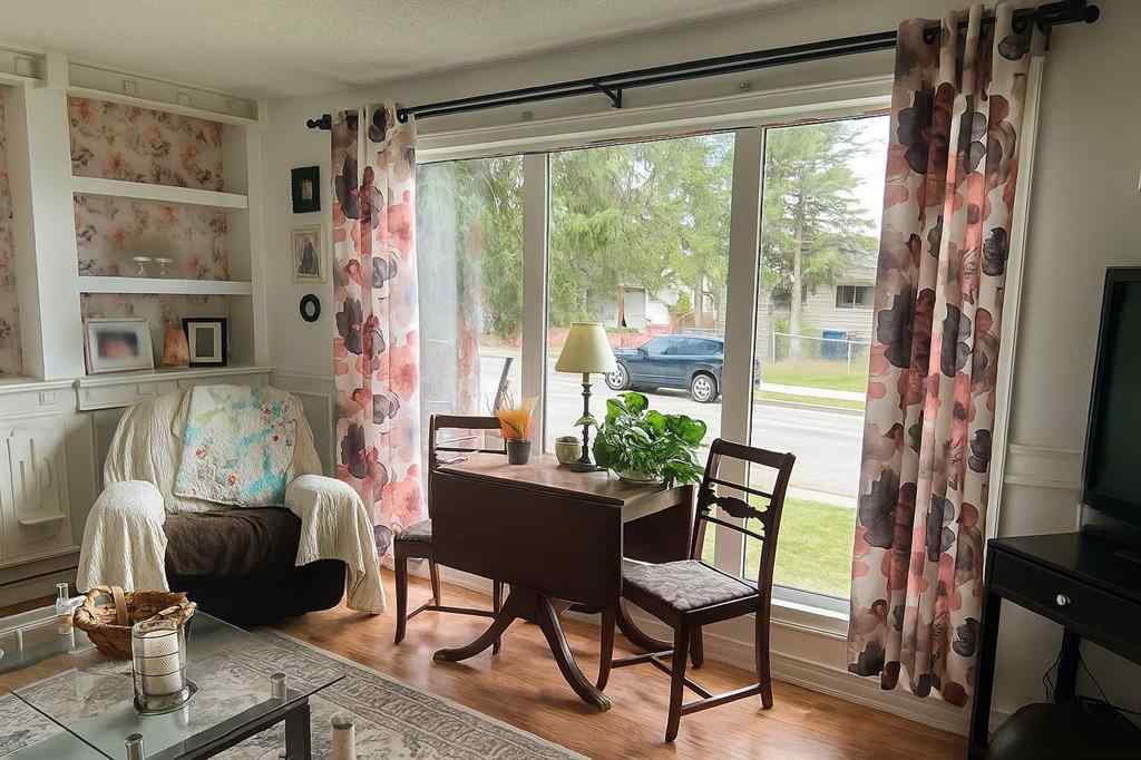 MLS® A2249106 - 4544 46 Avenue  in NONE Rocky Mountain House, Residential