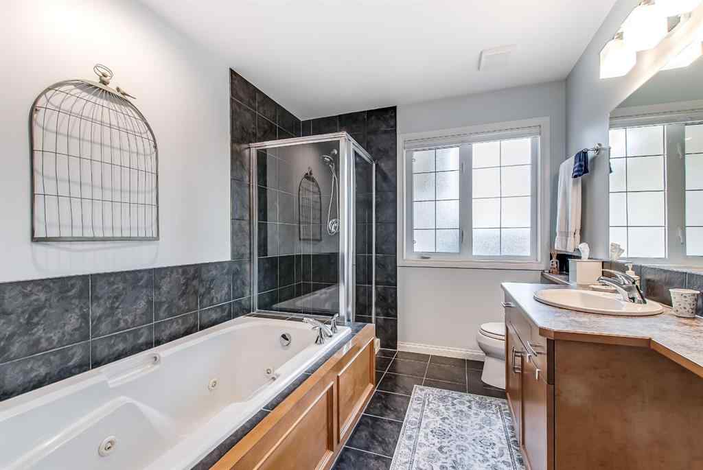 MLS® A2249109 - 136 Preston Avenue NE in Park View Medicine Hat, Residential