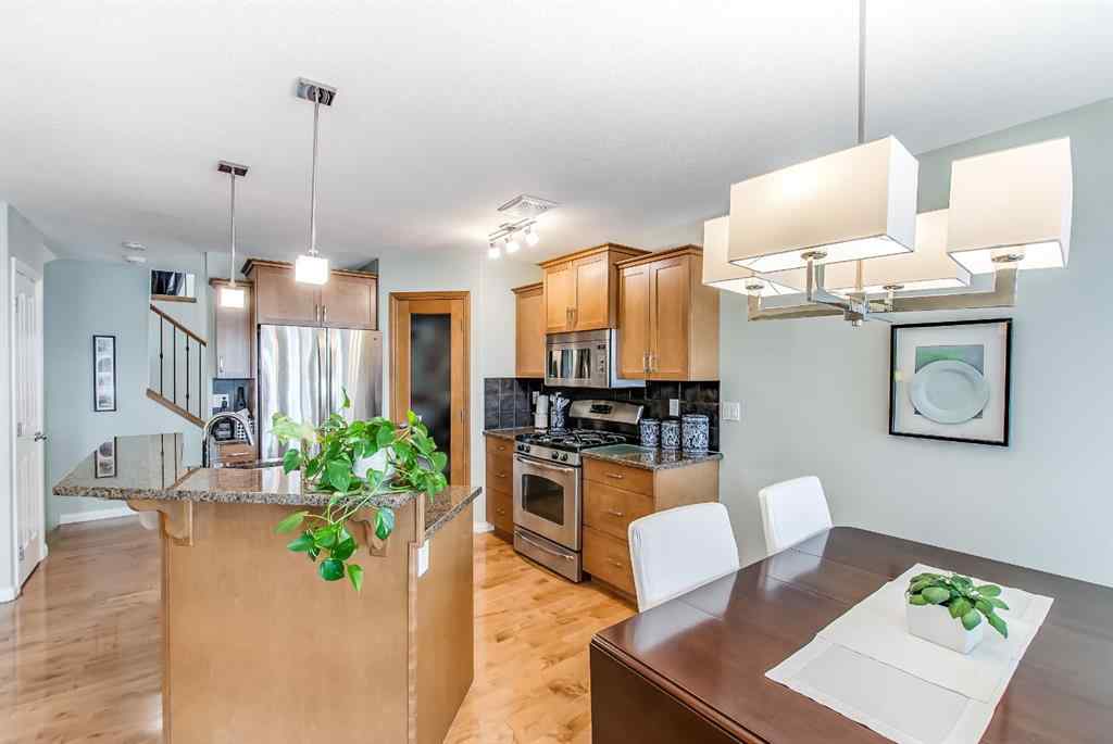 MLS® A2249109 - 136 Preston Avenue NE in Park View Medicine Hat, Residential