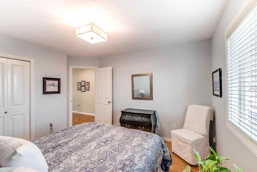MLS® A2249109 - 136 Preston Avenue NE in Park View Medicine Hat, Residential
