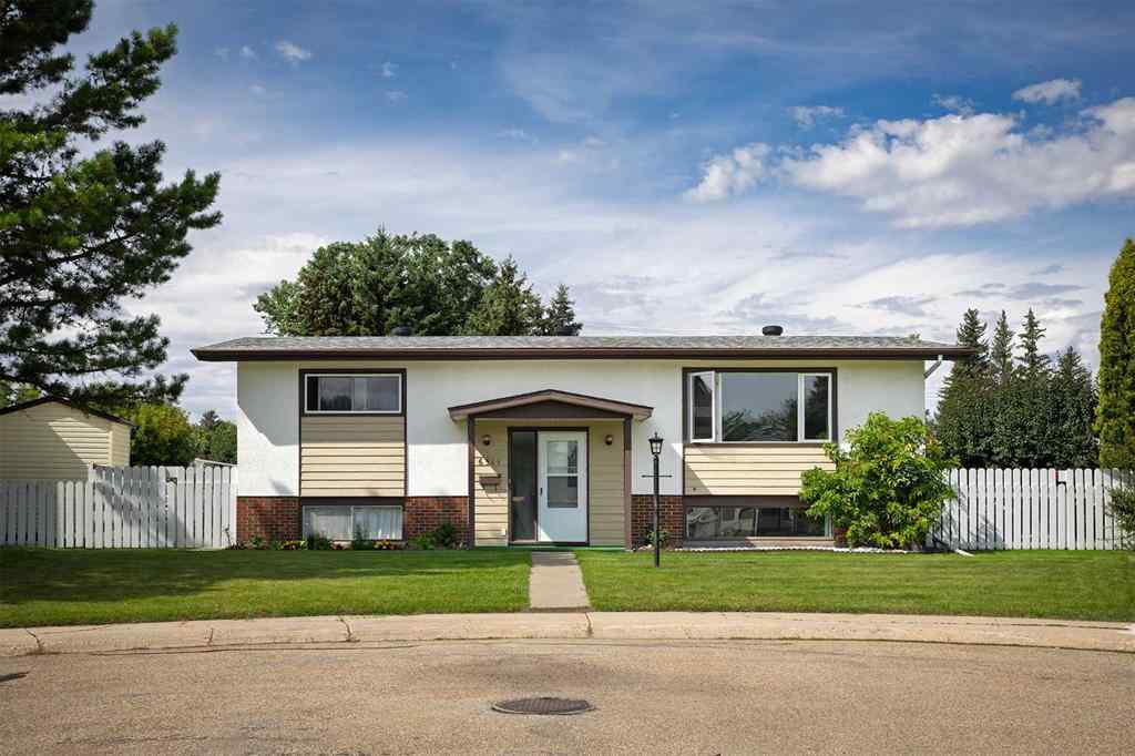 MLS® A2249125 - 6511 45A Avenue  in Westmount Camrose, Residential