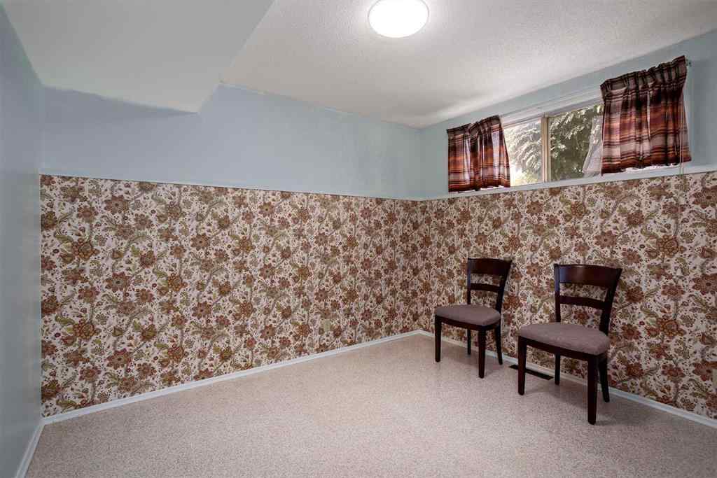 MLS® A2249125 - 6511 45A Avenue  in Westmount Camrose, Residential