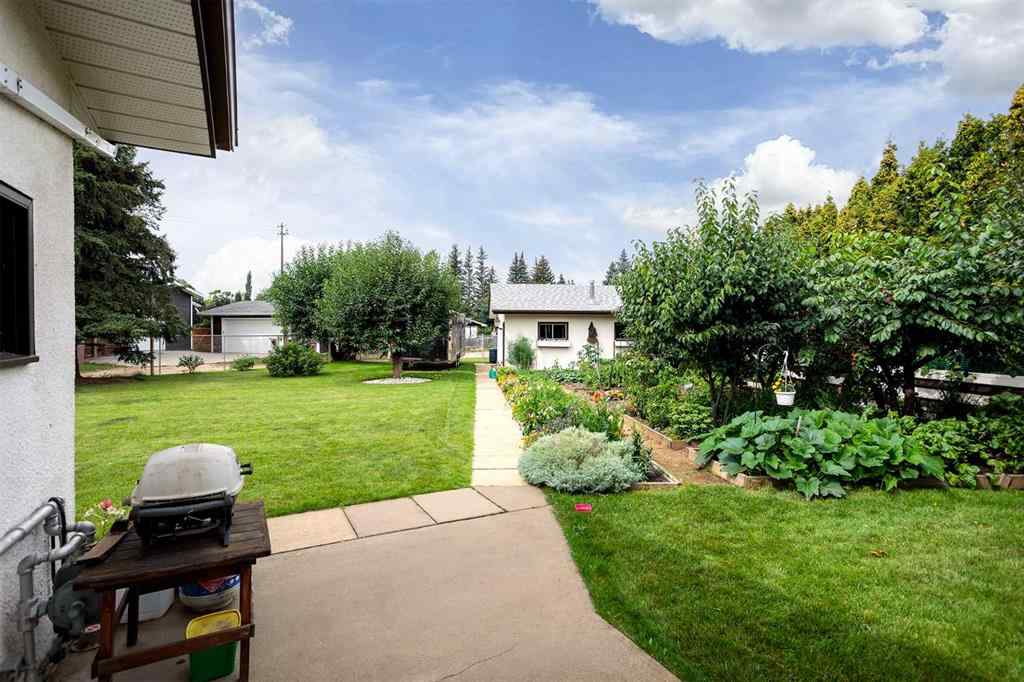 MLS® A2249125 - 6511 45A Avenue  in Westmount Camrose, Residential