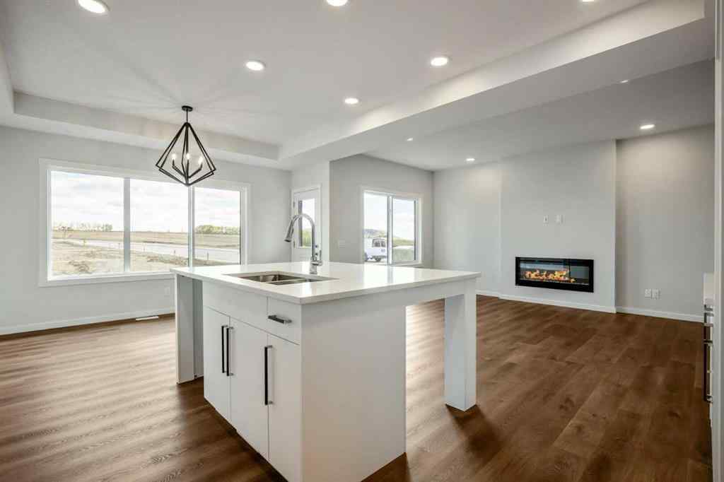 MLS® A2249127 - 27 Heritage Link  in Heritage Hills Cochrane, Residential