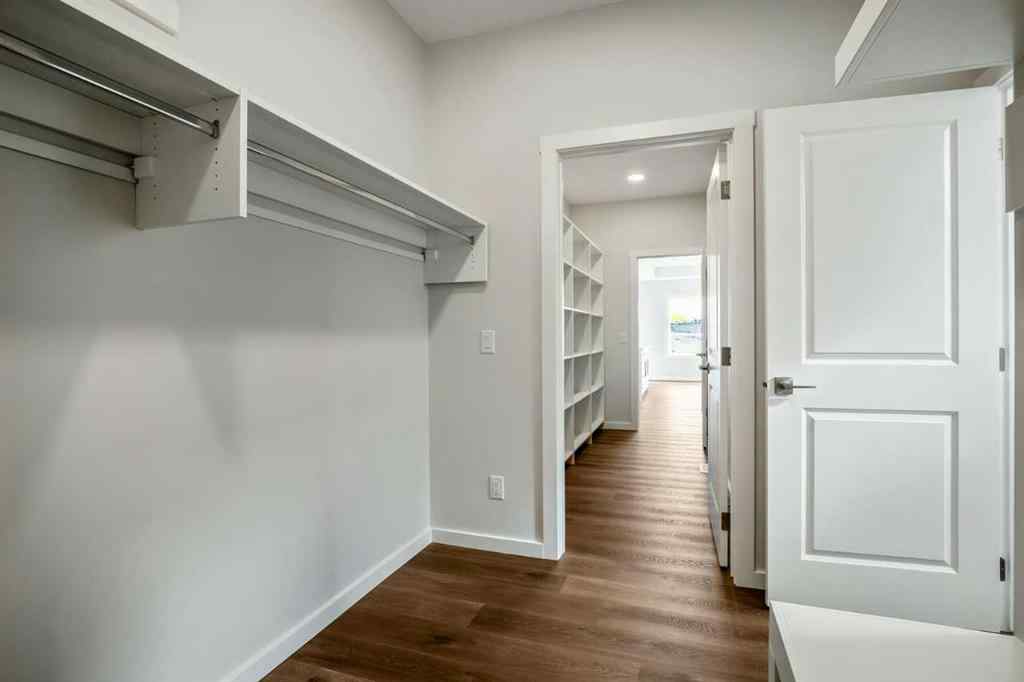 MLS® A2249127 - 27 Heritage Link  in Heritage Hills Cochrane, Residential