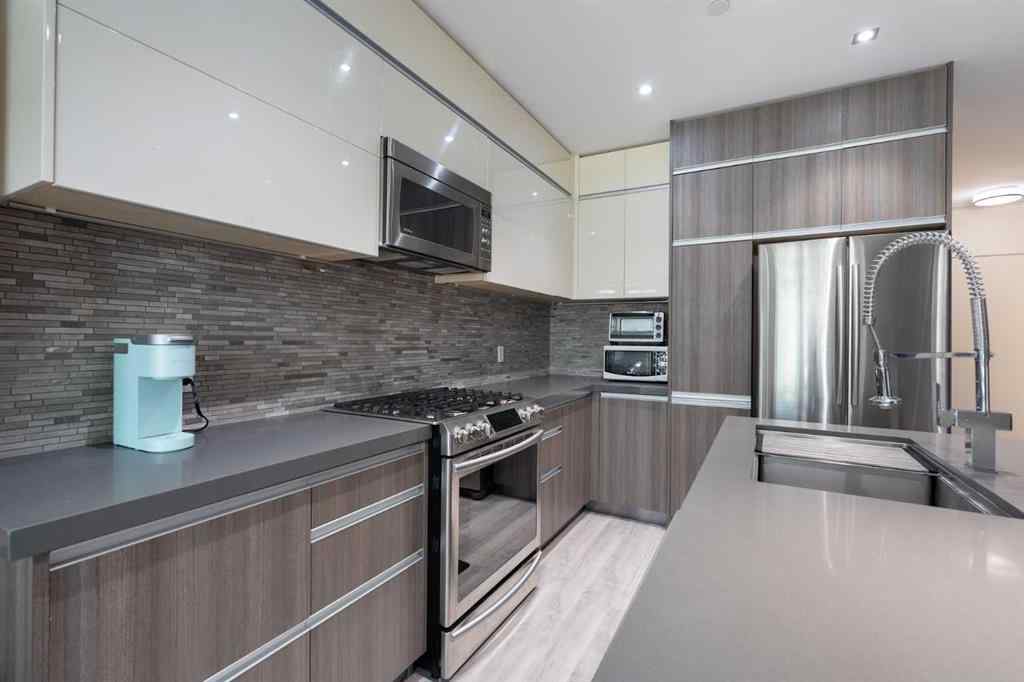 MLS® A2249129 - Unit #308 108 13 Avenue NE in Crescent Heights Calgary, Residential