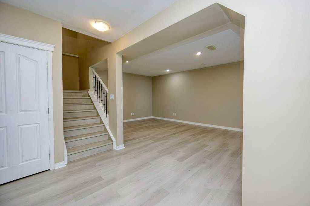 MLS® A2249130 - 34 Aspen Stone Mews SW in Aspen Woods Calgary, Residential