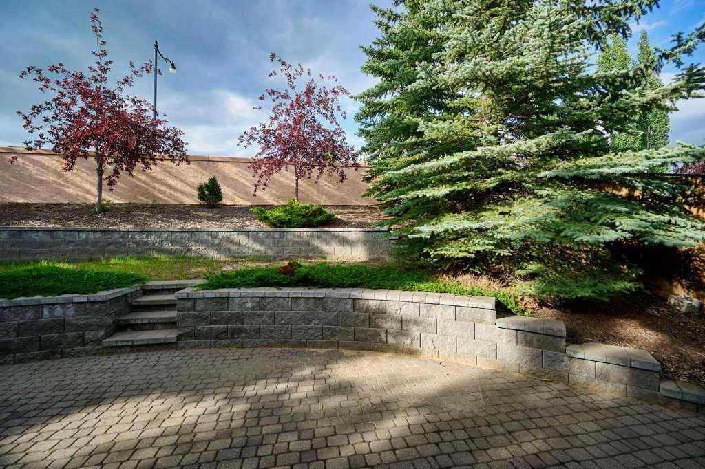 MLS® A2249130 - 34 Aspen Stone Mews SW in Aspen Woods Calgary, Residential