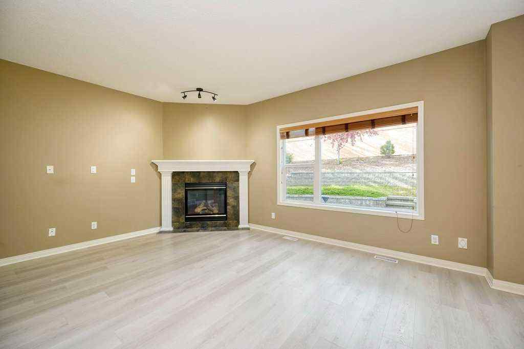 MLS® A2249130 - 34 Aspen Stone Mews SW in Aspen Woods Calgary, Residential
