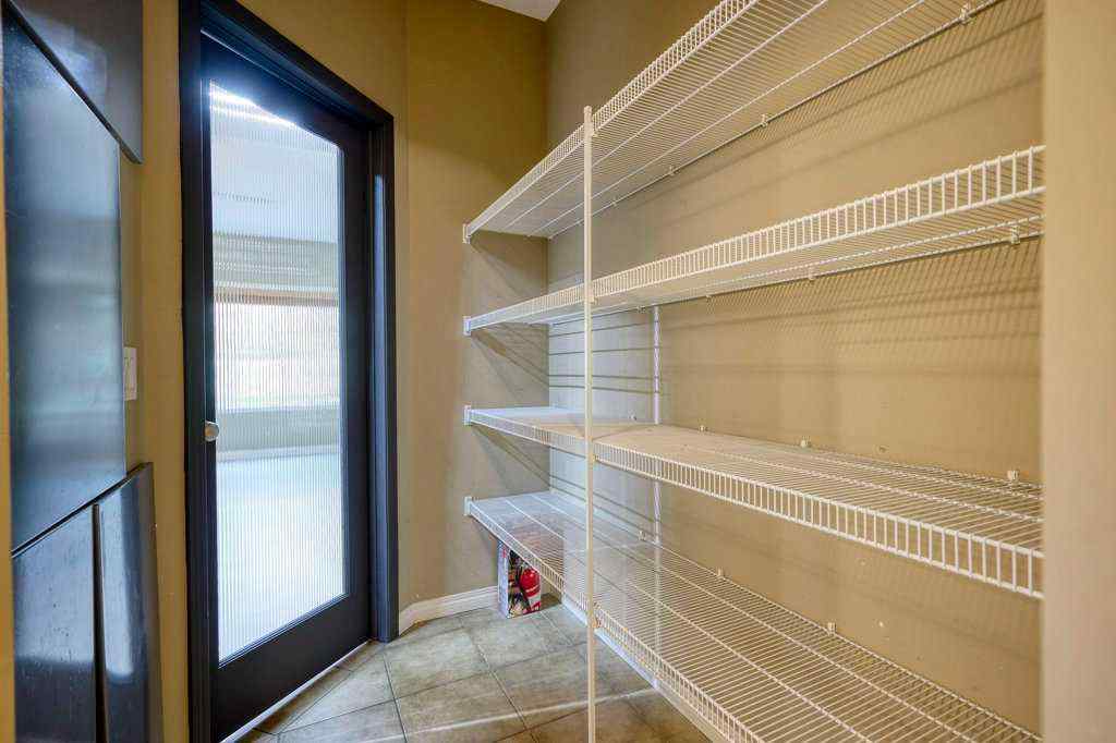 MLS® A2249130 - 34 Aspen Stone Mews SW in Aspen Woods Calgary, Residential