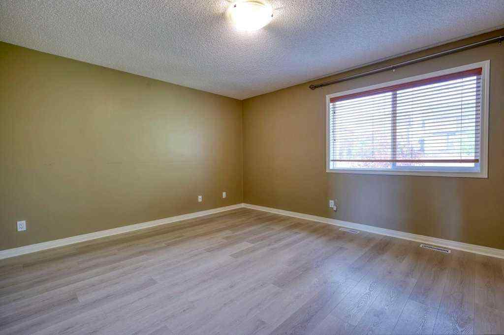 MLS® A2249130 - 34 Aspen Stone Mews SW in Aspen Woods Calgary, Residential
