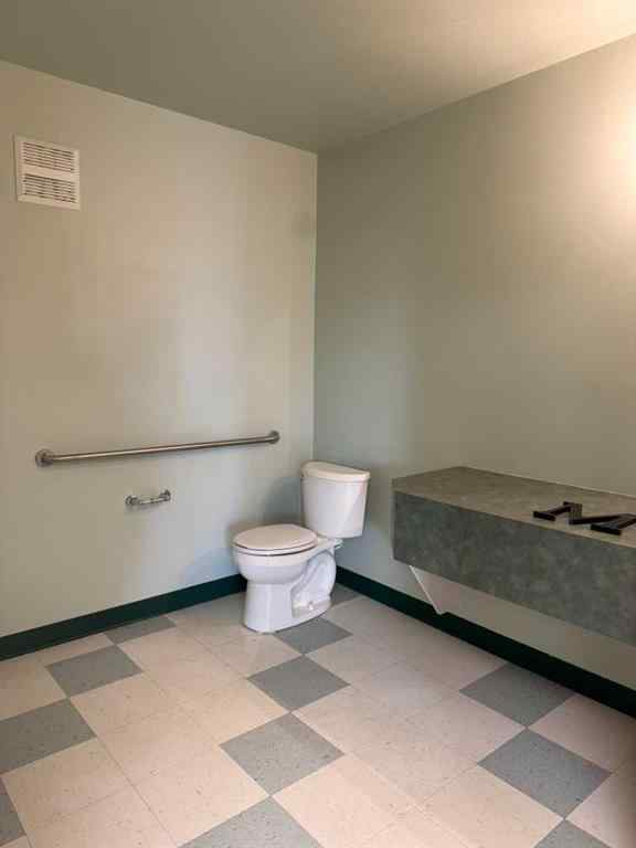 MLS® A2249145 - 5201 48 Street  in NONE High Prairie, Commercial