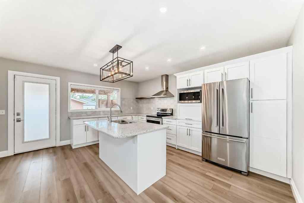 MLS® A2249146 - 237 Tarington Close NE in Taradale Calgary, Residential