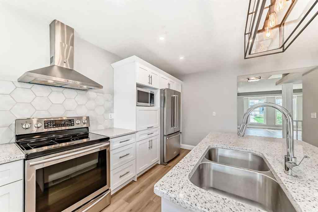 MLS® A2249146 - 237 Tarington Close NE in Taradale Calgary, Residential
