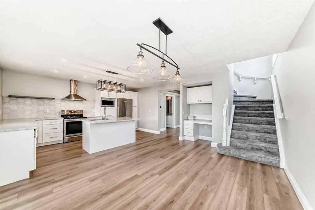 MLS® A2249146 - 237 Tarington Close NE in Taradale Calgary, Residential