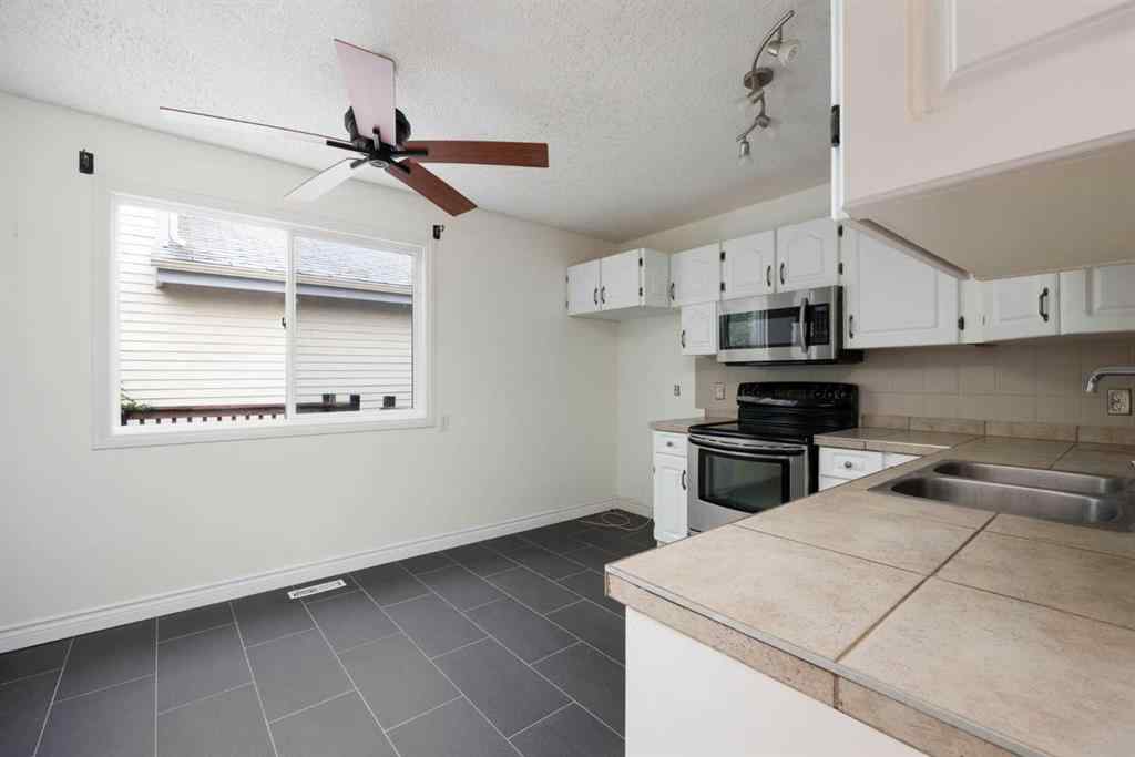 MLS® A2249151 - 154 Windsor Drive  in Thickwood Fort McMurray, Residential