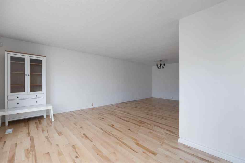 MLS® A2249151 - 154 Windsor Drive  in Thickwood Fort McMurray, Residential