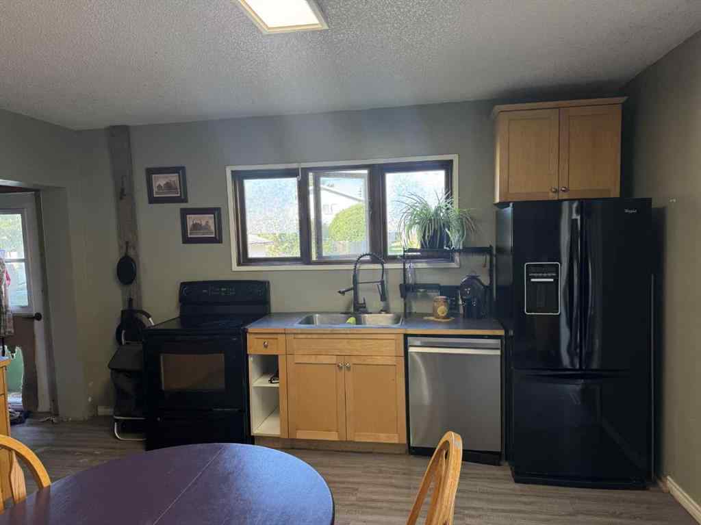 MLS® A2249155 - 5228 48 Street  in Provost Provost, Residential