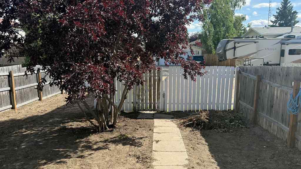MLS® A2249162 - 109 Winkler Drive  in Hanna Hanna, Residential