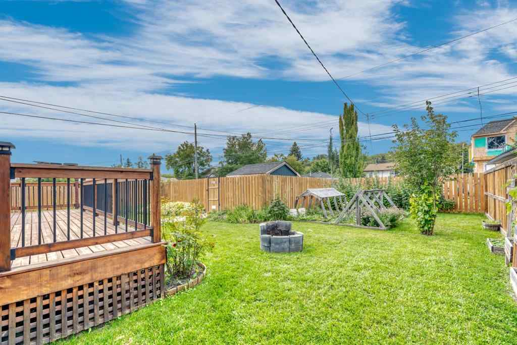 MLS® A2249164 - 8319 Bowness Road  in Bowness Calgary, Residential