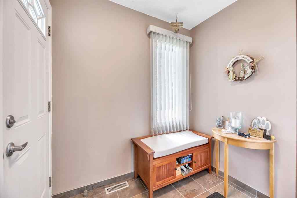 MLS® A2249165 - 5 Falsby Place NE in Falconridge Calgary, Residential