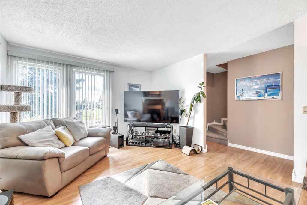 MLS® A2249165 - 5 Falsby Place NE in Falconridge Calgary, Residential