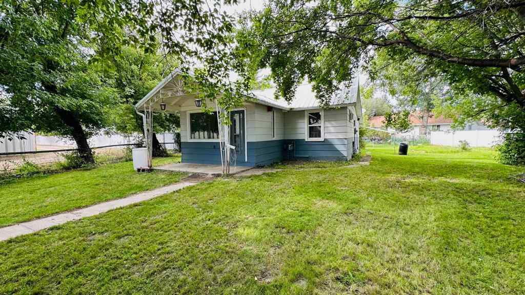 MLS® A2249166 - 1133 300 Newcastle Place   in Newcastle Drumheller, Residential
