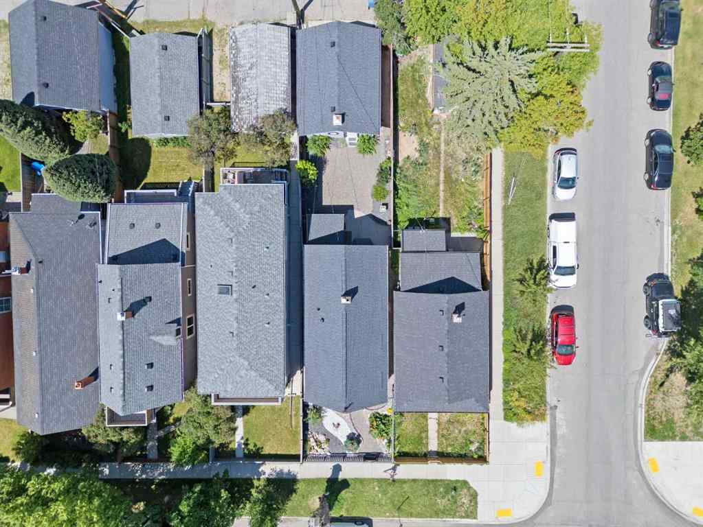 MLS® A2249179 - 904 1 Avenue NW in Sunnyside Calgary, Residential