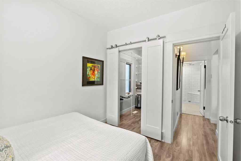 MLS® A2249179 - 904 1 Avenue NW in Sunnyside Calgary, Residential
