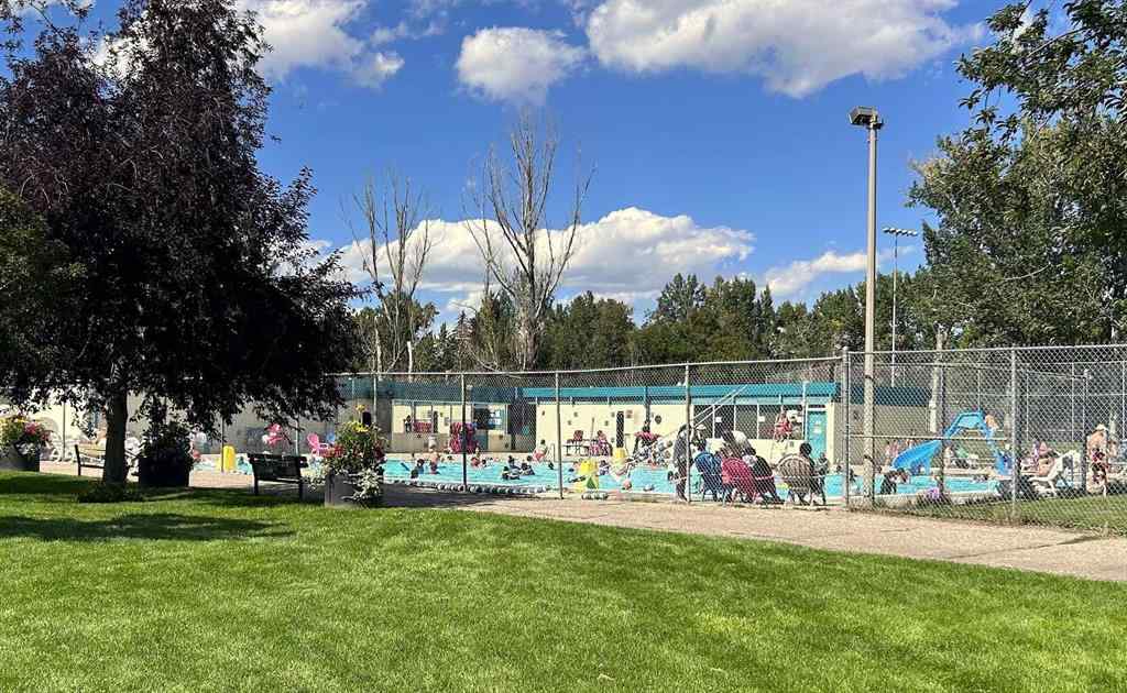 MLS® A2249186 - Unit #307 617 56 Avenue SW in Windsor Park Calgary, Residential