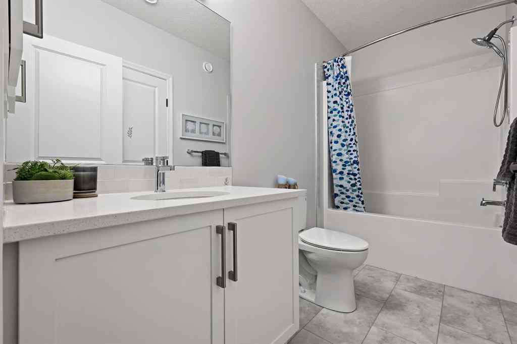 MLS® A2249187 - 472 Legacy Woods Circle SE in Legacy Calgary, Residential