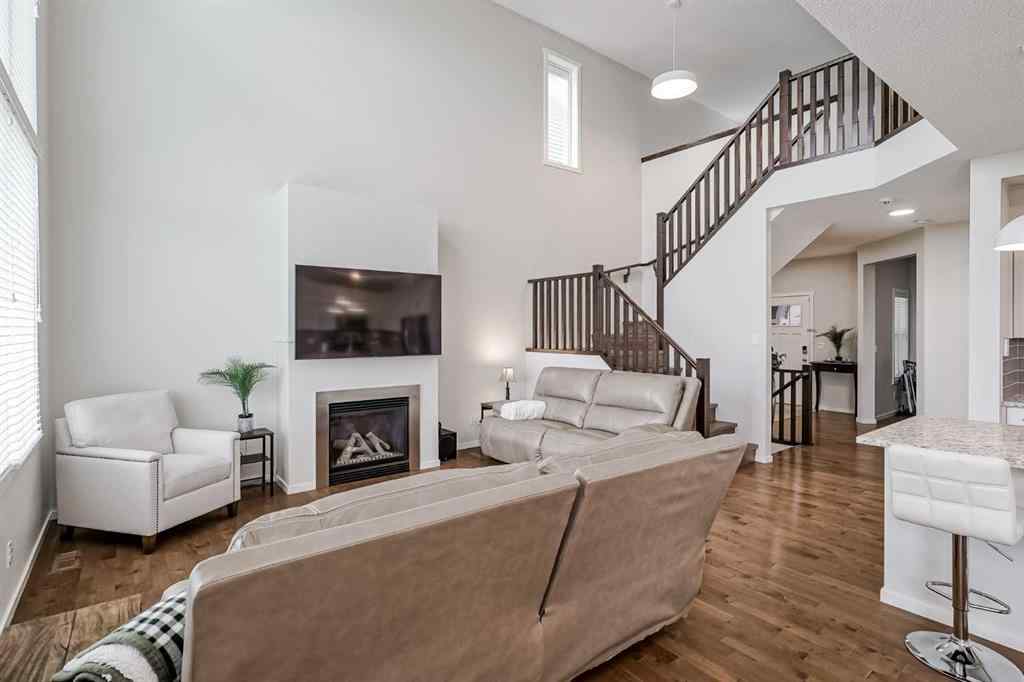 MLS® A2249190 - 225 Kingsmere Cove SE in Kings Heights Airdrie, Residential
