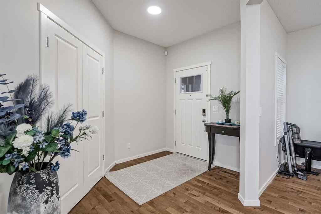 MLS® A2249190 - 225 Kingsmere Cove SE in Kings Heights Airdrie, Residential