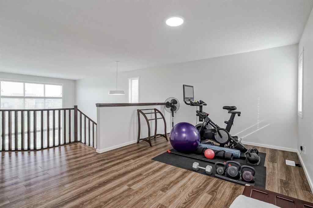 MLS® A2249190 - 225 Kingsmere Cove SE in Kings Heights Airdrie, Residential