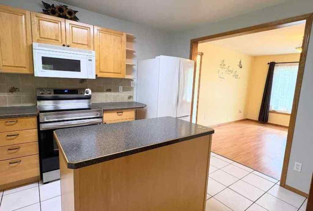MLS® A2249192 - Unit #17 Rocky Ridge Estates   in NONE Rural Peace No. 135, M.D. of, Residential